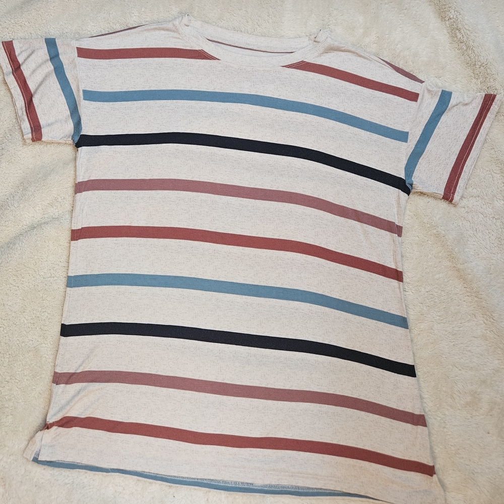 Maurices Red and Blue Striped Short Sleeve Tees
